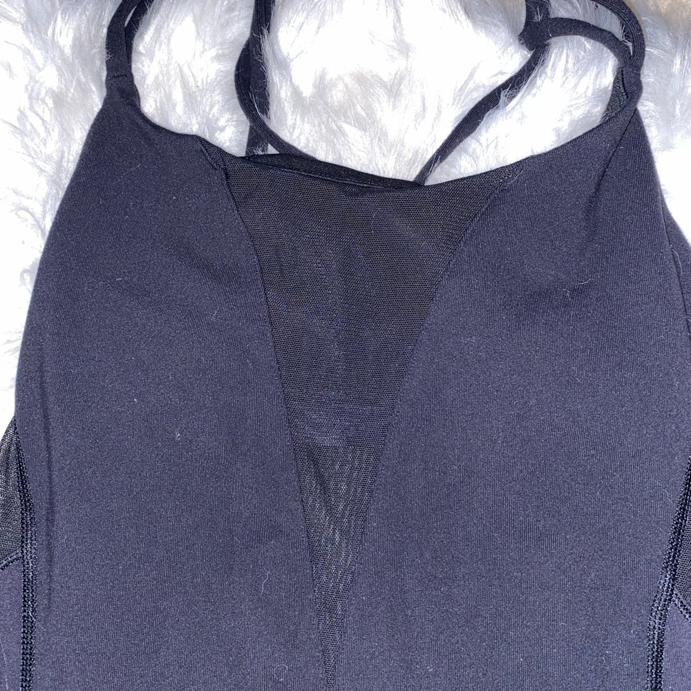 Lululemon top v neck mesh back small black